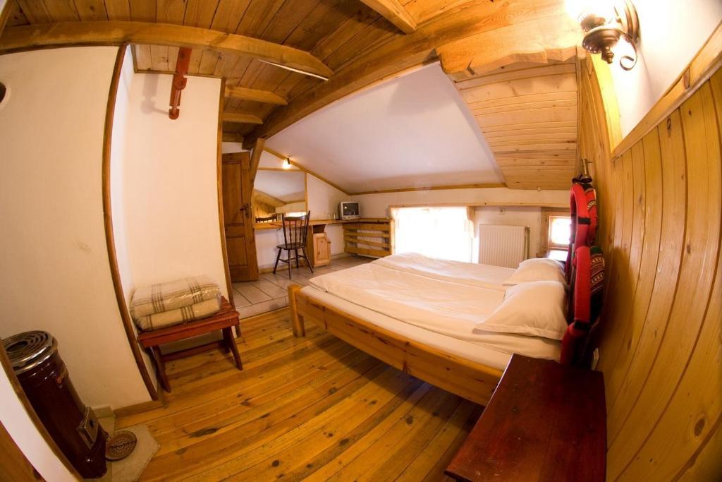 Dedo Pene Inn バンスコ 部屋 写真